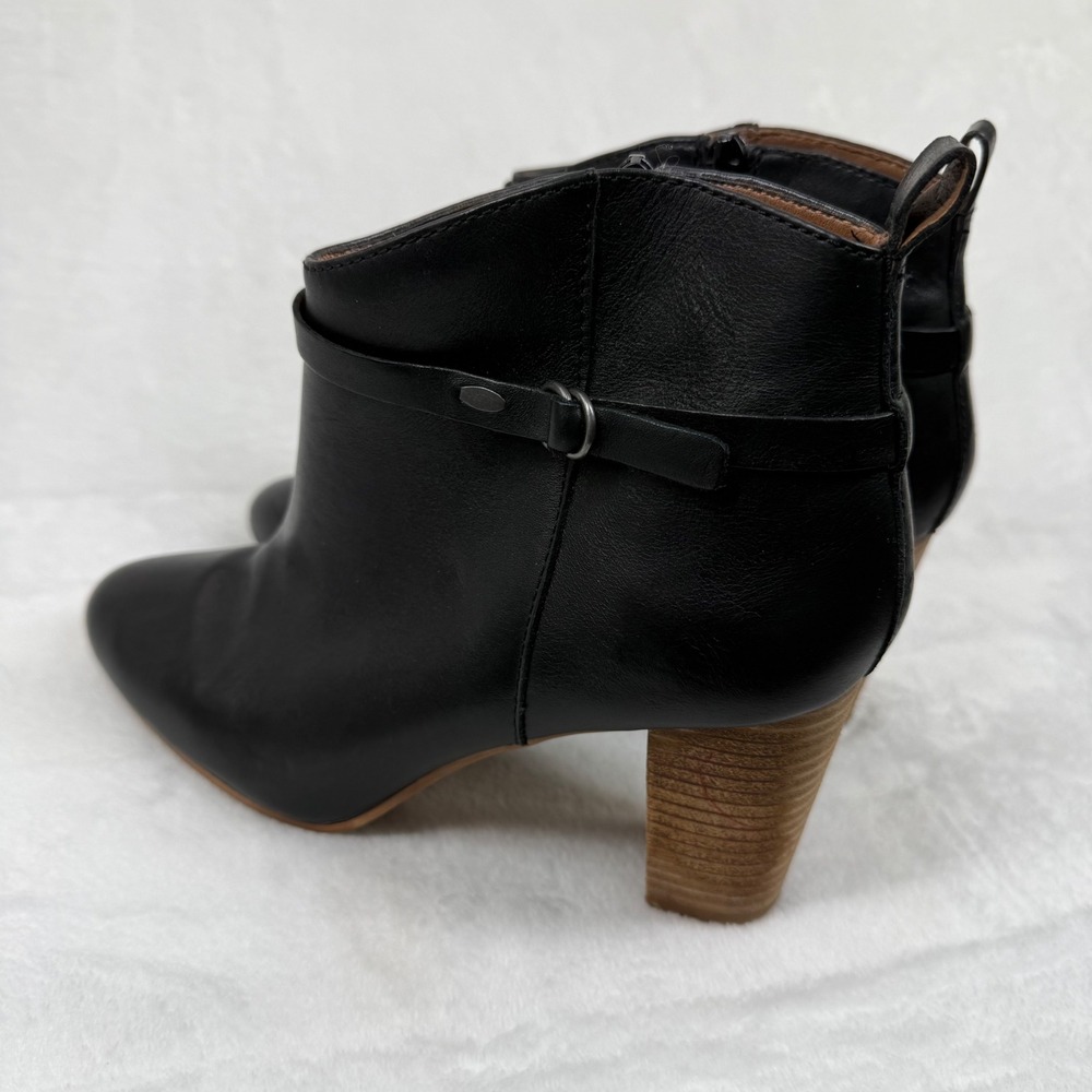 Lucky Brand Womens Black Leather Ankle Bootie Stacked Block Heel Side Zip 9 READ - Picture 6 of 12